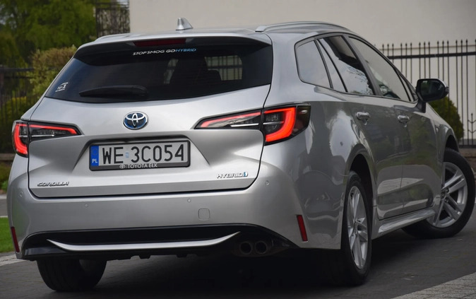 Toyota Corolla cena 97539 przebieg: 99900, rok produkcji 2021 z Radzyń Podlaski małe 781